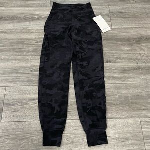 NWT Lululemon Align Jogger size 2